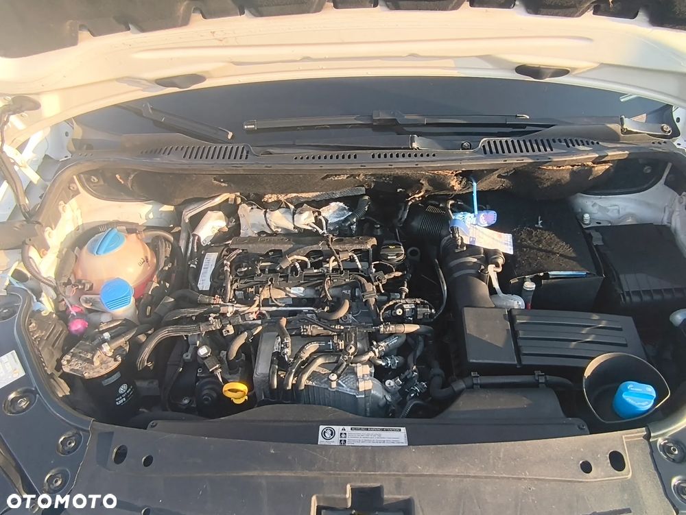 Volkswagen Caddy 2.0 TDI Highline DSG - 23