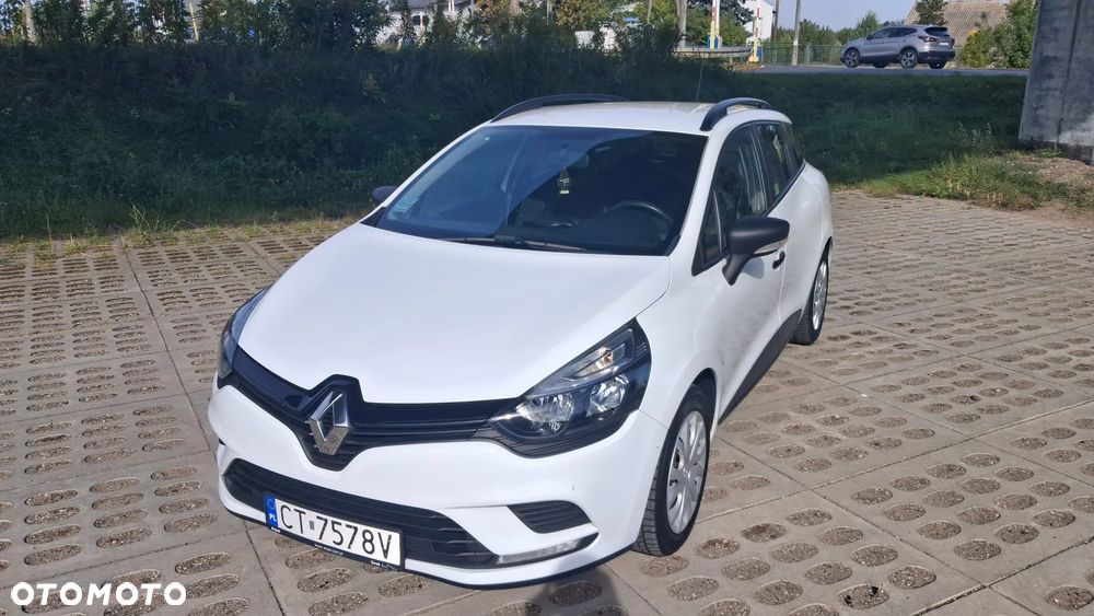 Renault Clio - 1