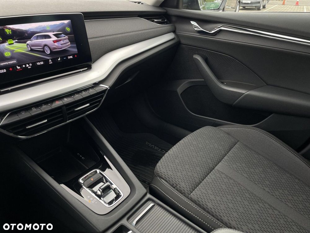 Skoda Octavia 1.5 TSI GPF ACT Style DSG - 18