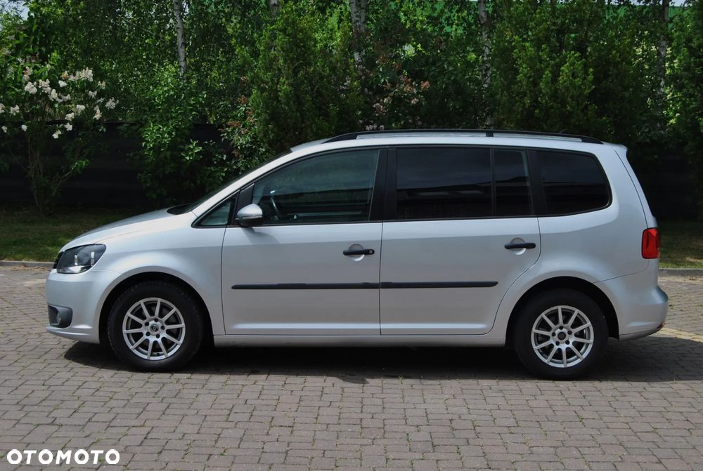 Volkswagen Touran 1.6 TDI DPF STYLE - 16