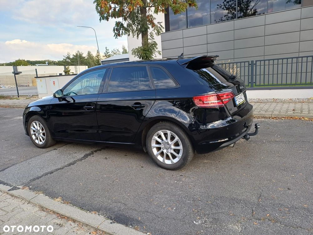 Audi A3 Sportback 1.6 TDI clean diesel Attraction - 9