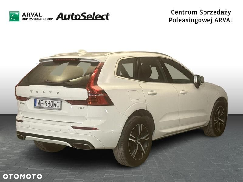 Volvo XC 60 T4 R-Design - 6