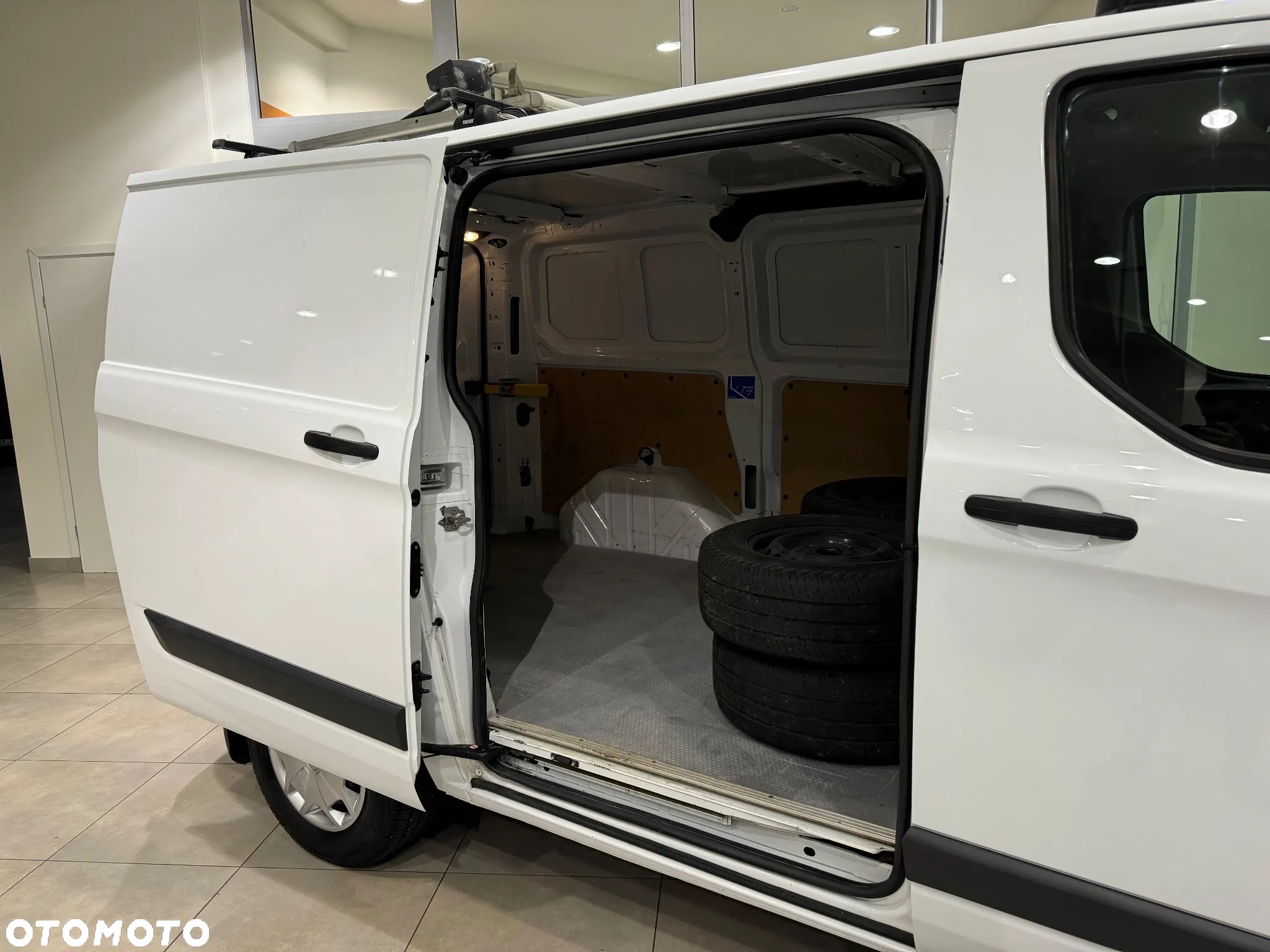 Ford Transit - 30