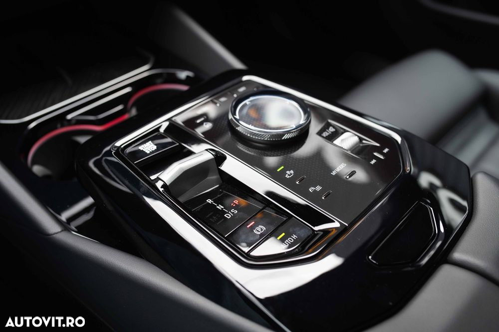 BMW Seria 5 520d AT MHEV - 28