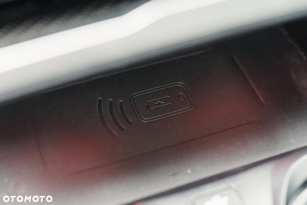 BMW M4 Competition M xDrive sport - 30