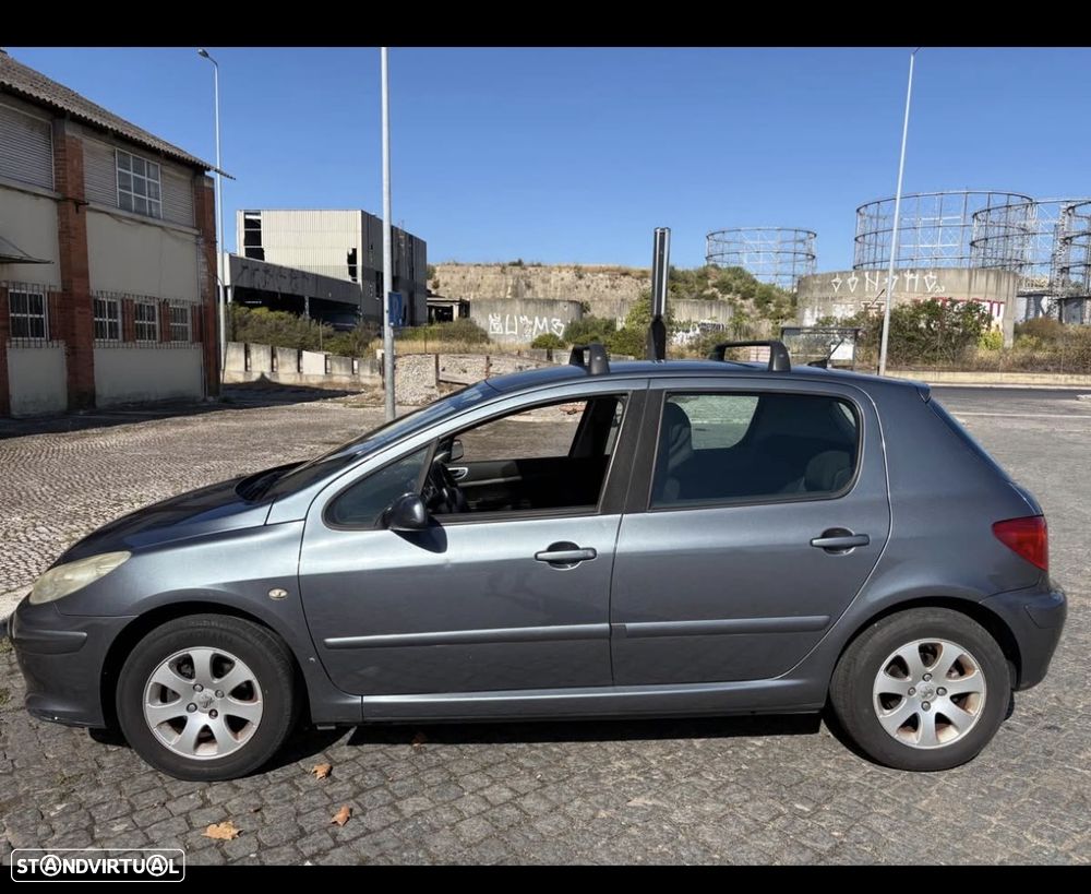 Peugeot 307 1.4 16V Executive - 1