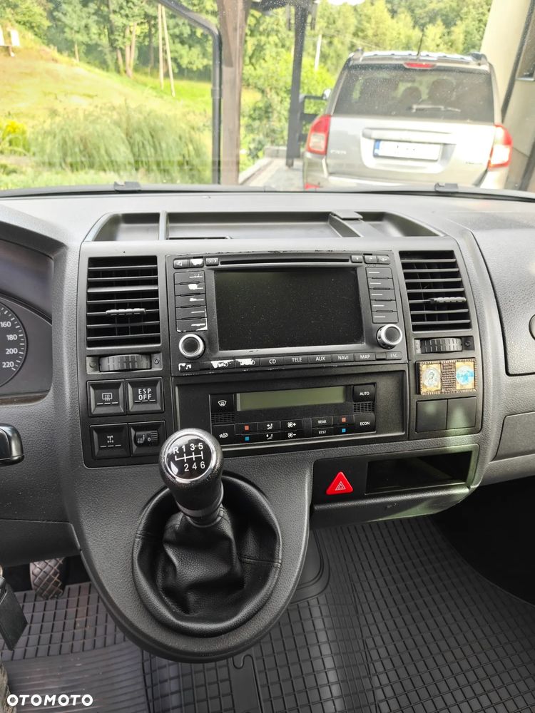Volkswagen Caravelle L2 4Motion - 8