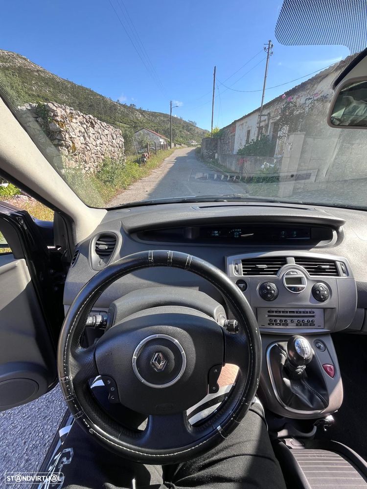 Renault Scénic 1.5 dCi Dynamique - 9