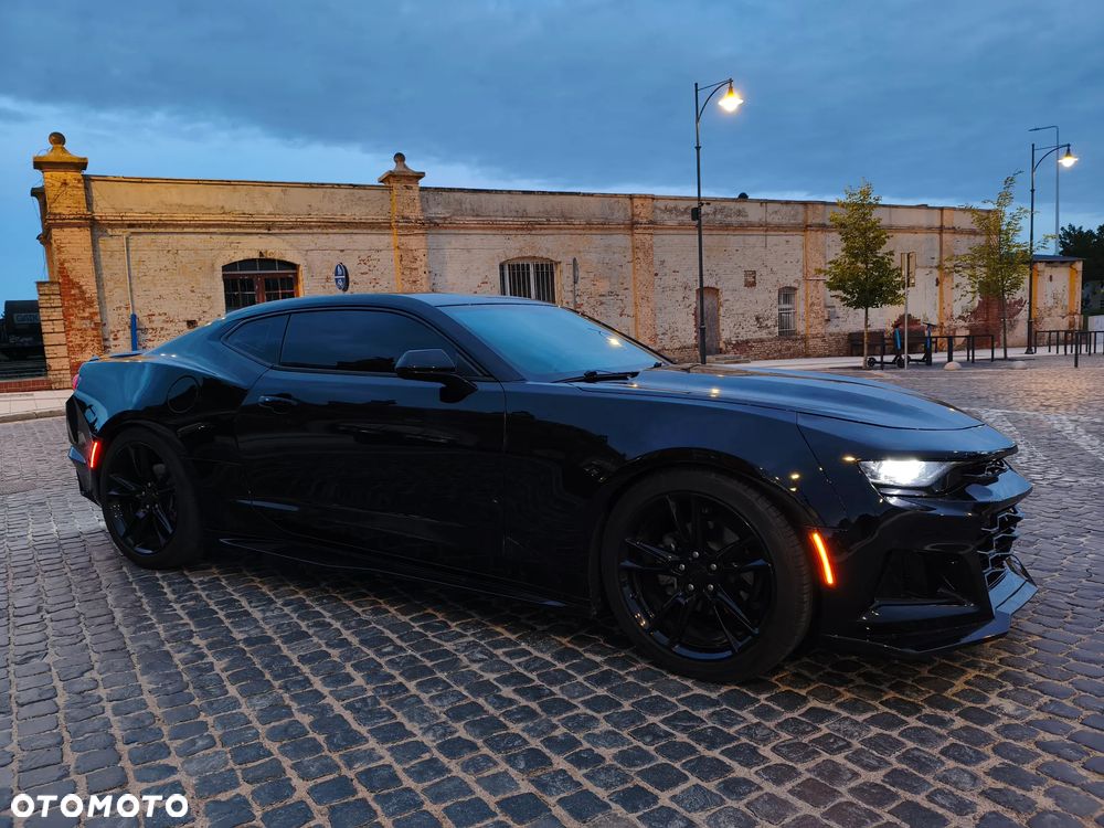 Chevrolet Camaro - 2