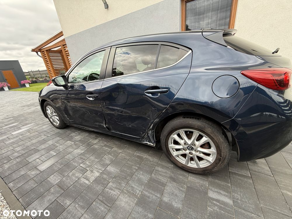 Mazda 3 - 4