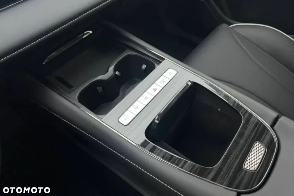 Omoda 5 1.6 T-GDI Premium DCT - 12