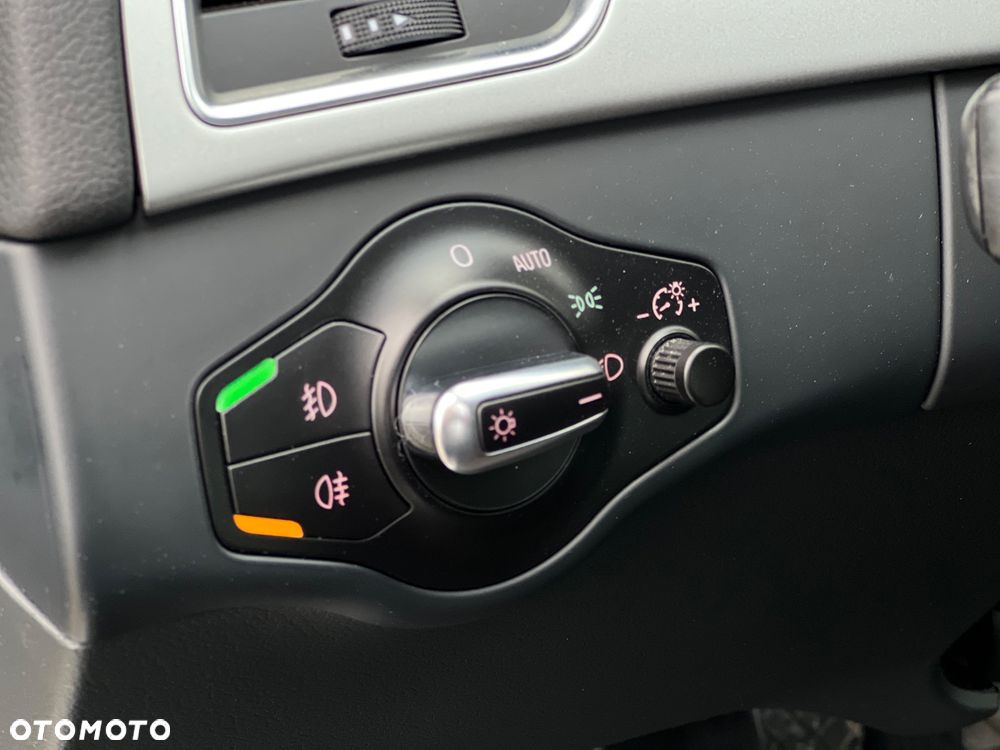 Audi A4 Allroad 2.0 TDI Quattro - 28