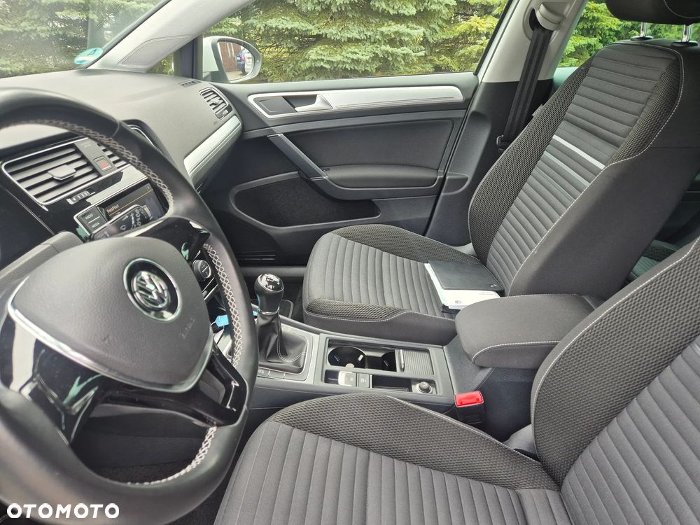 Volkswagen Golf 1.2 TSI BlueMotion Technology Cup - 22