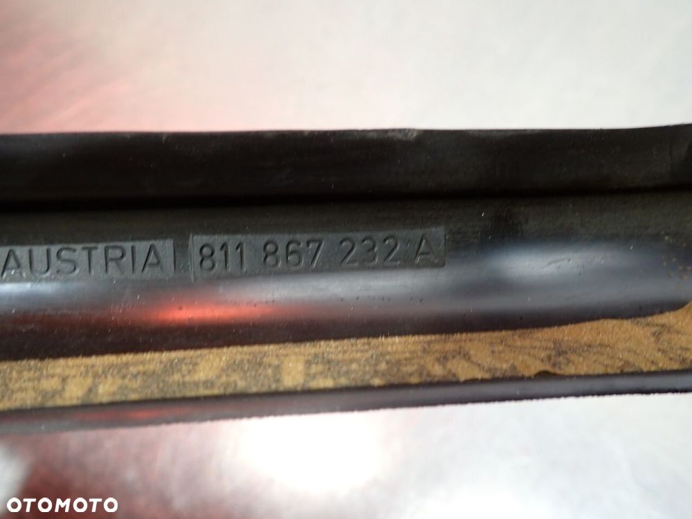 OSŁONA SŁUPKA A PRAWA AUDI 80 B2 - 4