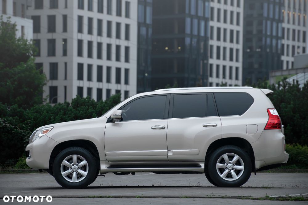 Lexus GX - 4