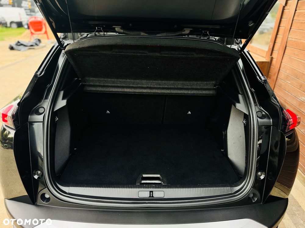 Peugeot 2008 PureTech 130 GT - 27