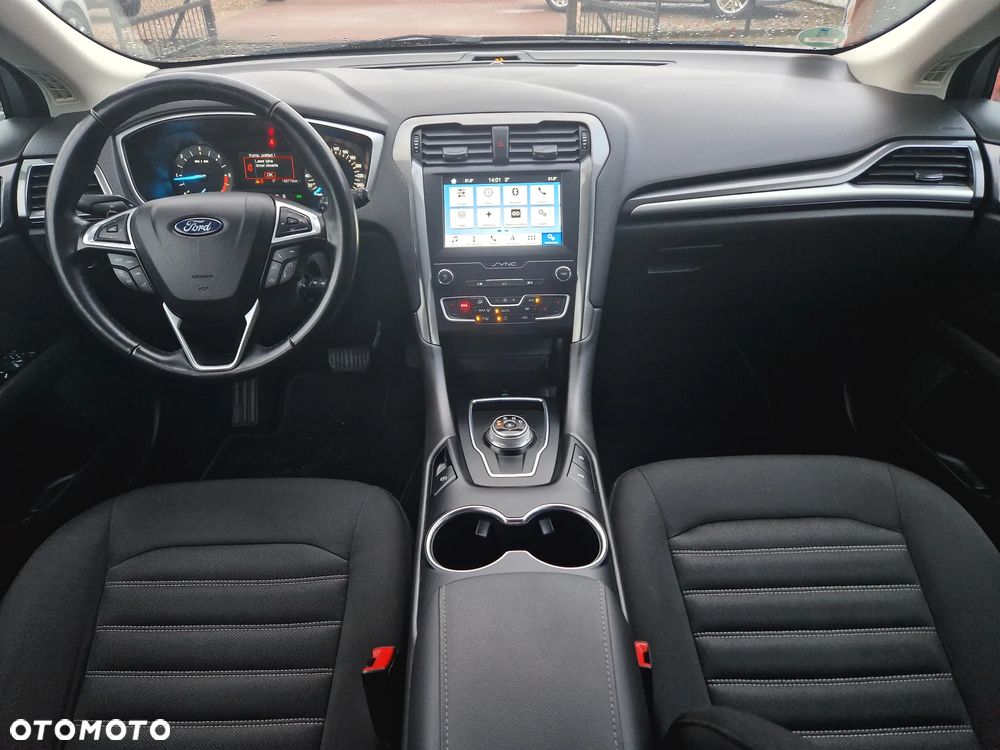 Ford Mondeo - 26