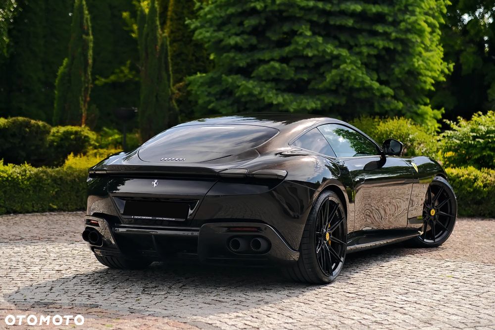 Ferrari Roma - 11