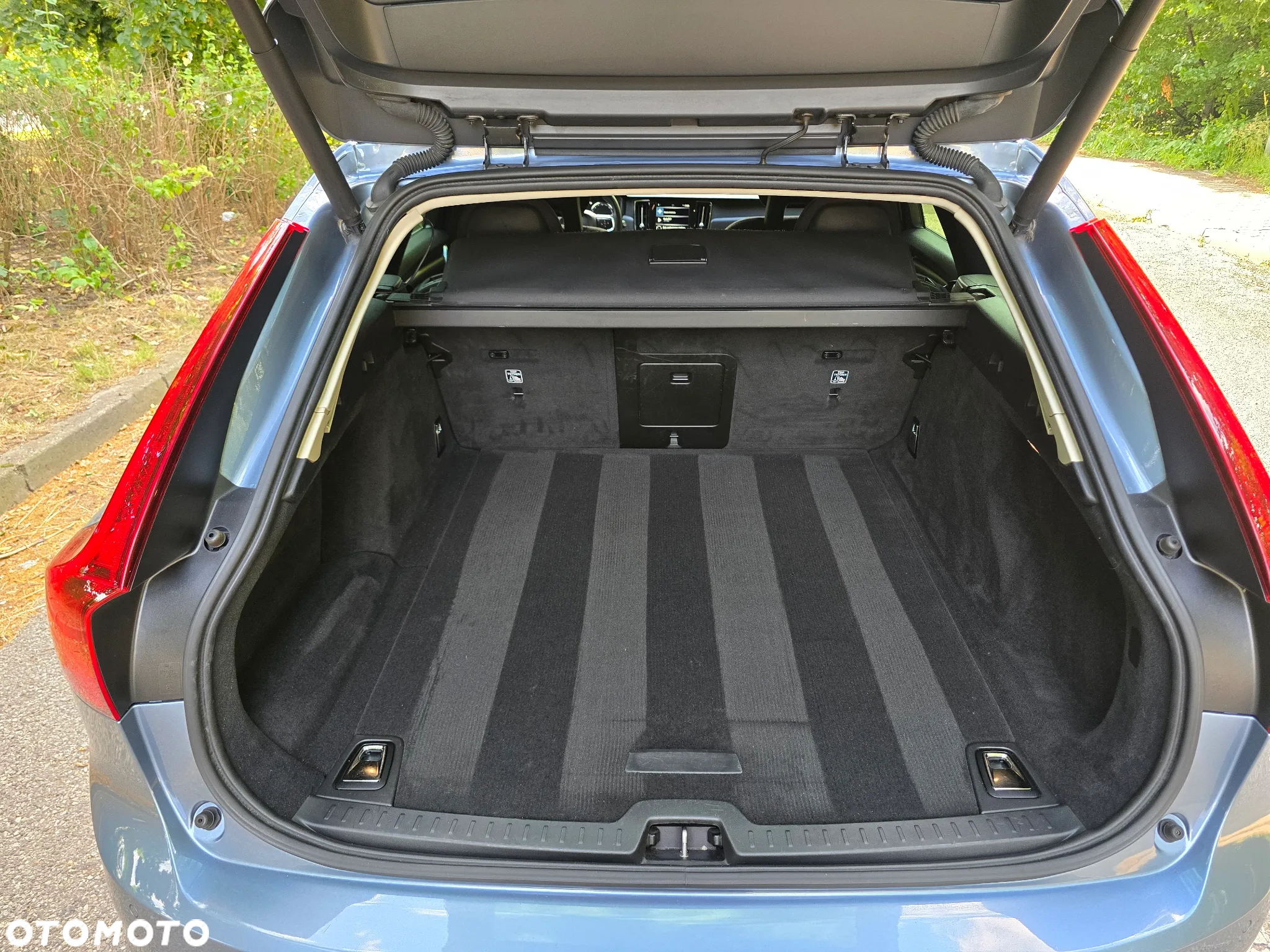 Volvo V90 D4 Kinetic - 15