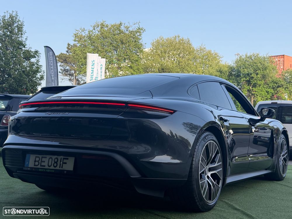 Porsche Taycan 4S Bateria Performance Plus - 3