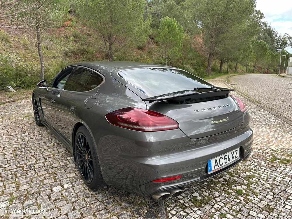 Porsche Panamera S Hybrid - 8
