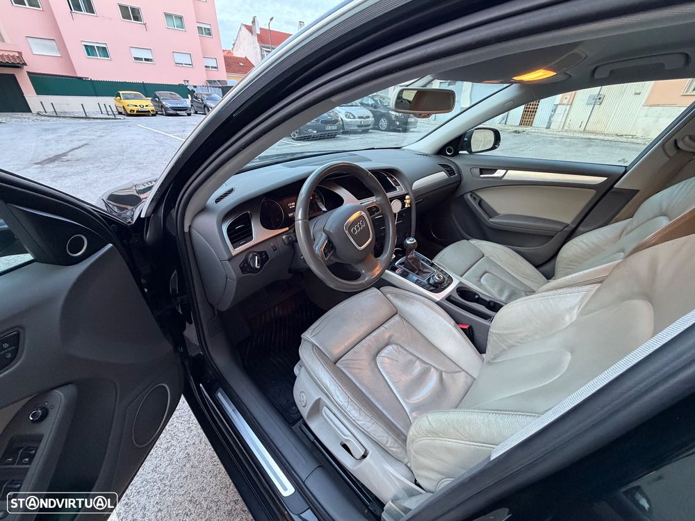 Audi A4 Avant 2.0 TDI Business Line Advance - 16