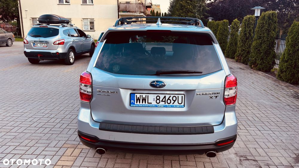 Subaru Forester 2.0 XT Platinum Lineartronic - 4