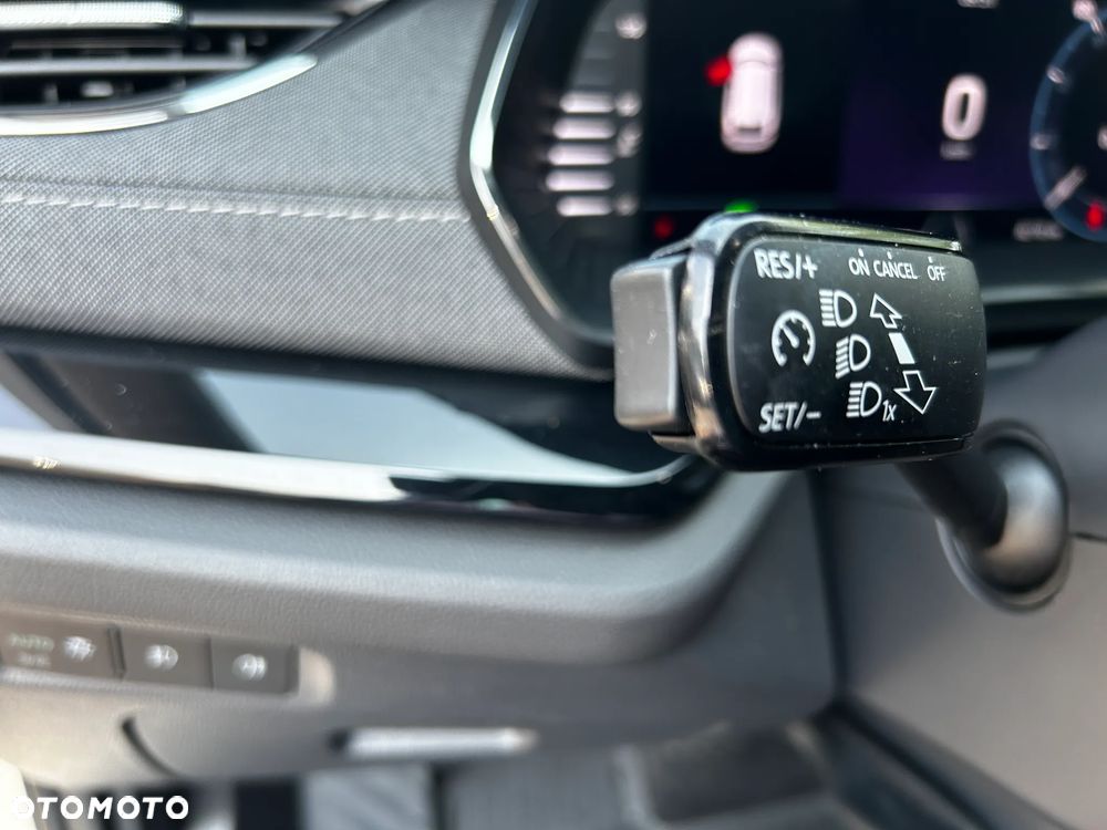 Skoda Octavia 1.5 TSI ACT Style DSG - 17