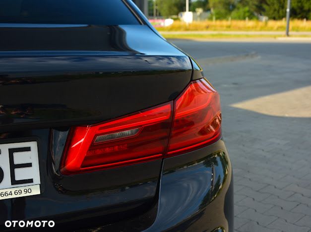 BMW Seria 5 520d xDrive M Sport sport - 18