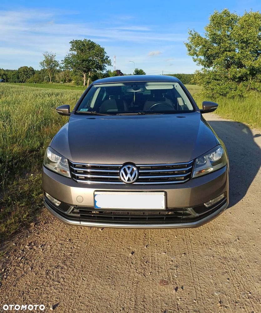 Volkswagen Passat 2.0 TDI 4Motion BlueMotion Technol Comfortline - 2