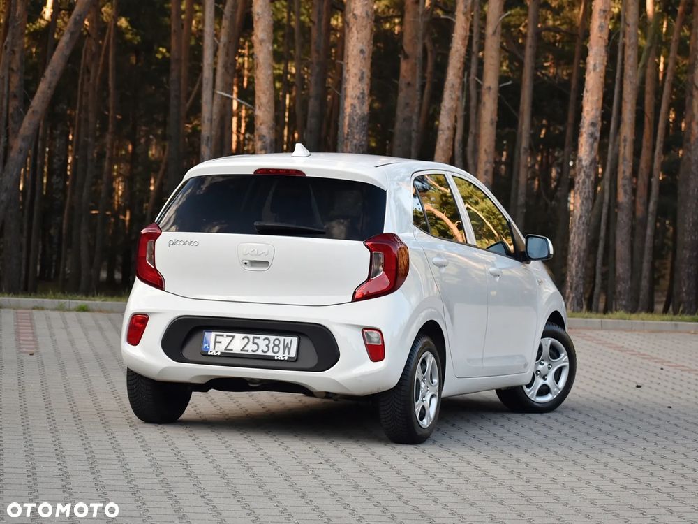 Kia Picanto 2024 photo 2