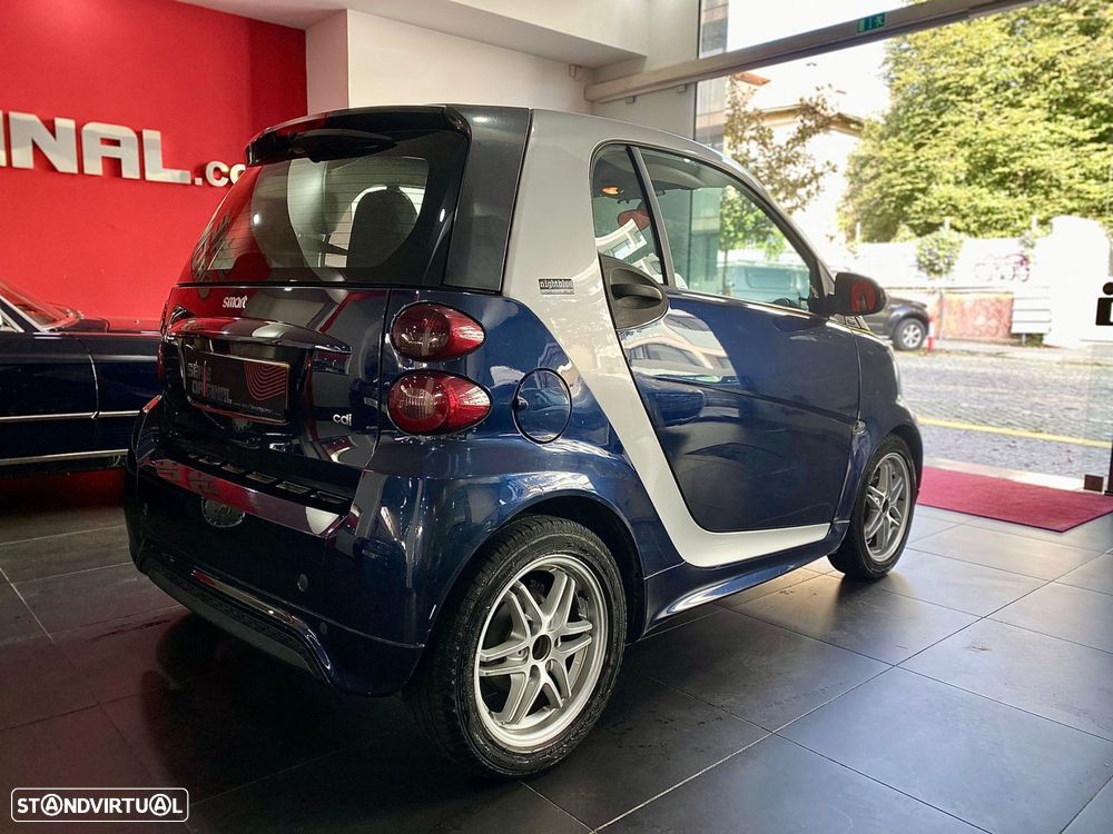 Smart ForTwo Coupé cdi softouch black&white limited dpf - 7