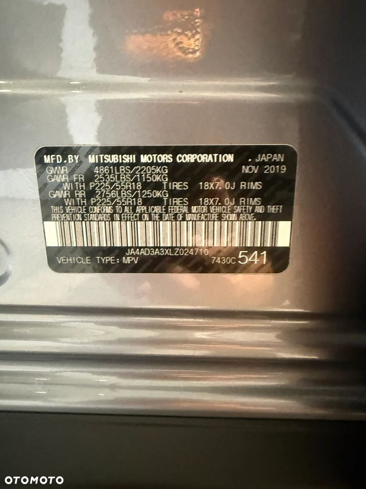 Mitsubishi Outlander - 18