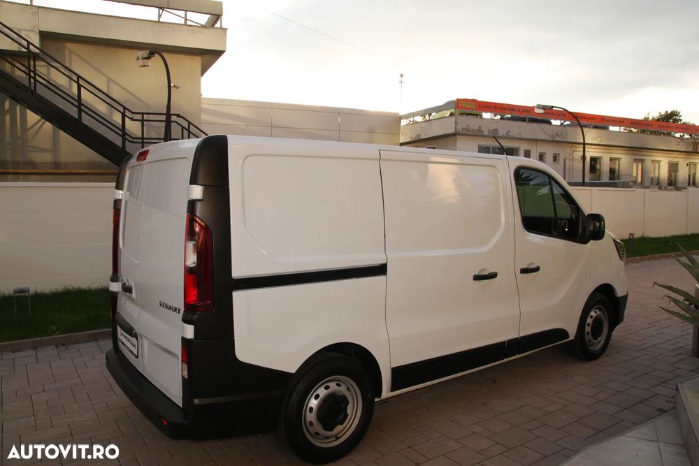 Renault Trafic - 6