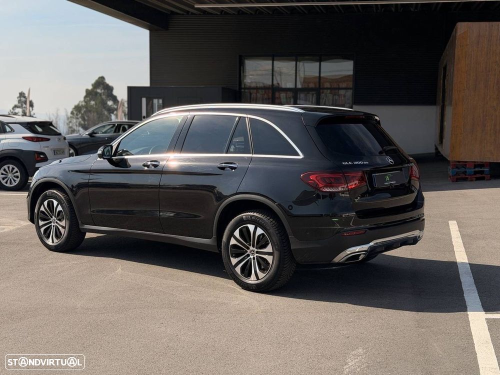 Mercedes-Benz GLC 300 de 4Matic - 8
