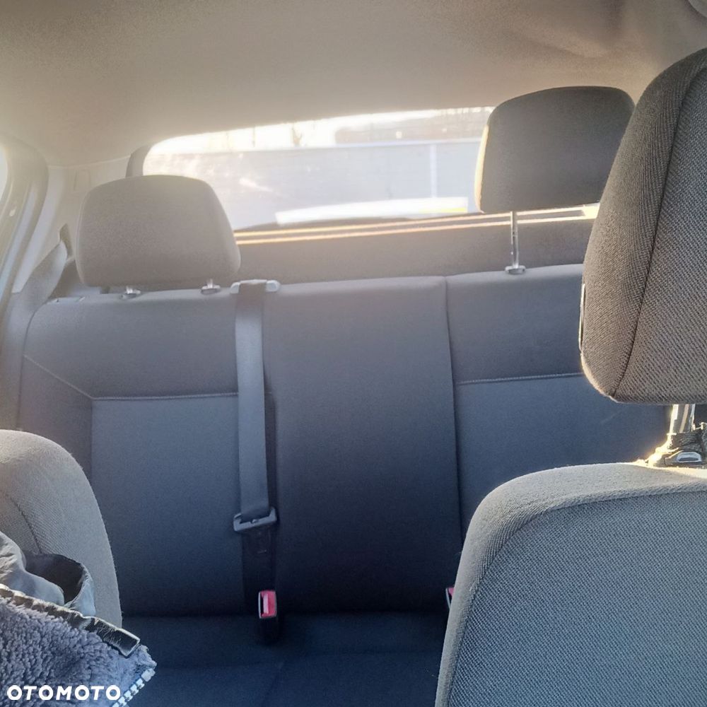 Opel Astra ver-1-7-td-comfort - 11