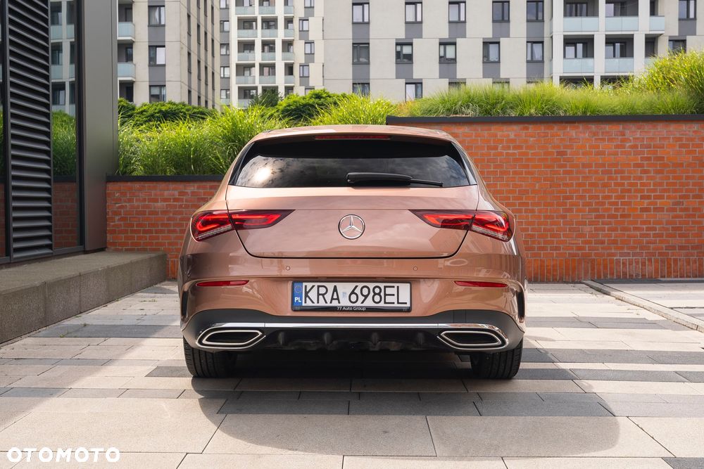 Mercedes-Benz CLA 250 e PHEV AMG Line 8G-DCT - 8