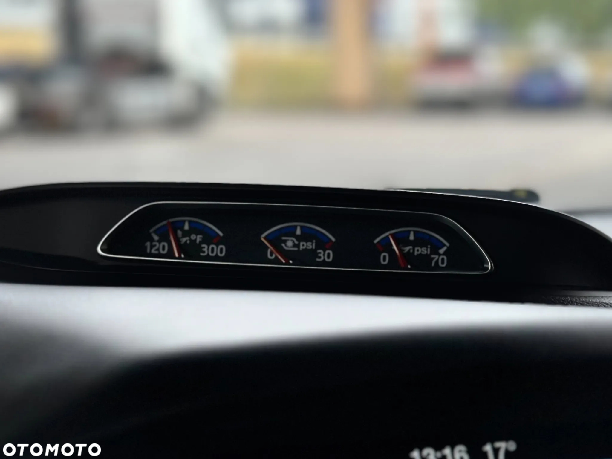 Ford Focus 2.3 EcoBoost RS - 35