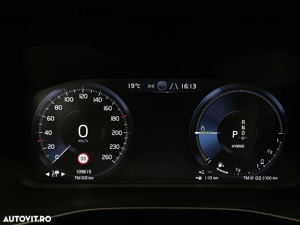Volvo XC 40 Recharge T5 Twin Engine AT7 Inscription - 25