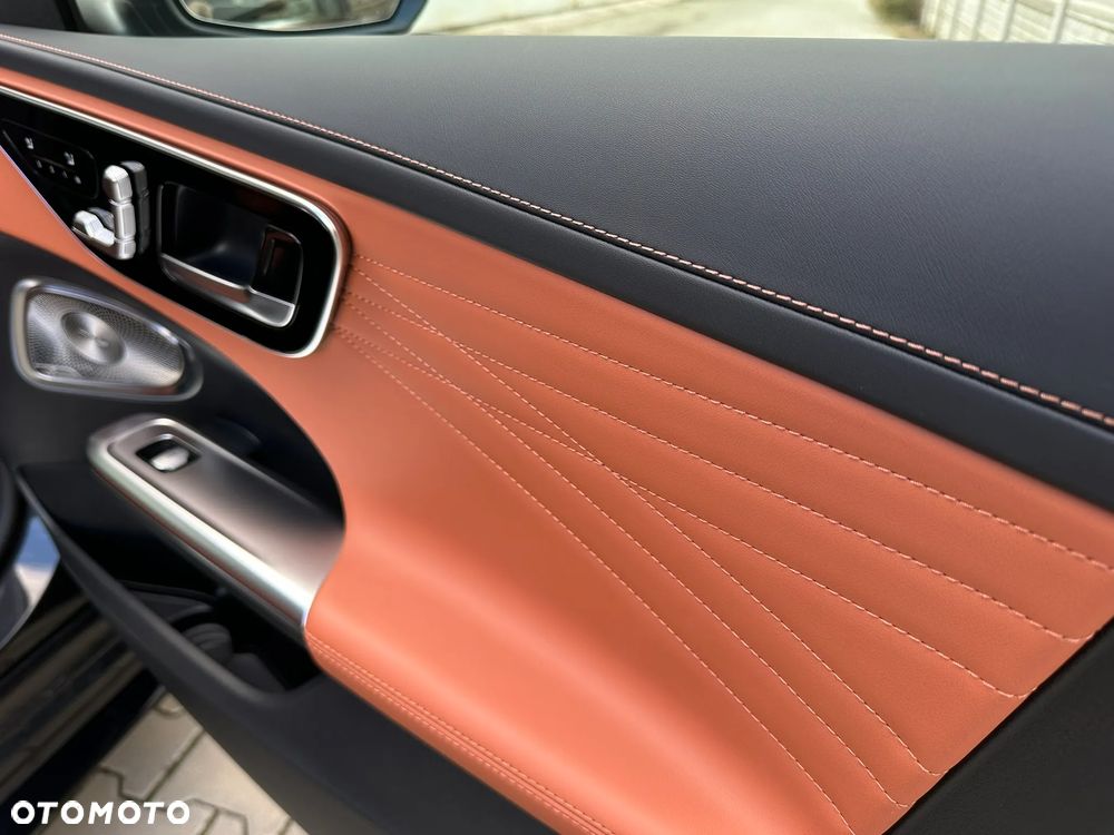 Mercedes-Benz Klasa C AMG 63 S E Performance PHEV 4-Matic - 22