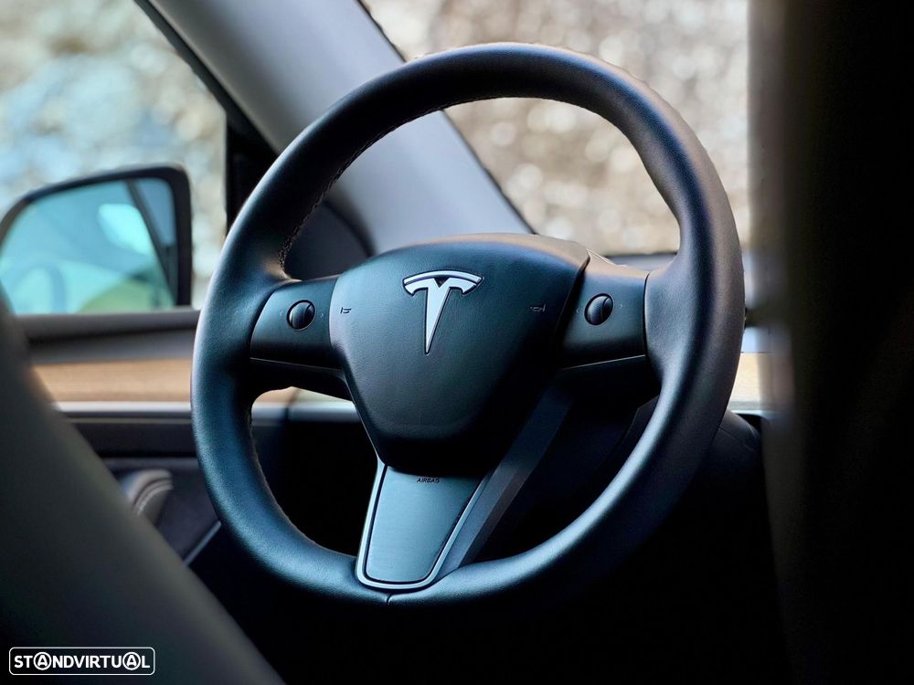 Tesla Model Y Tração Traseira - 12