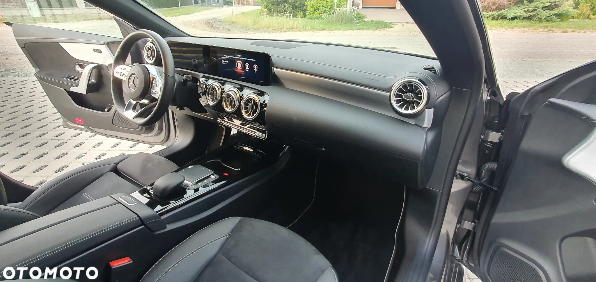 Mercedes-Benz CLA 200 d 4Matic Shooting Brake 8G-DCT AMG Line - 22