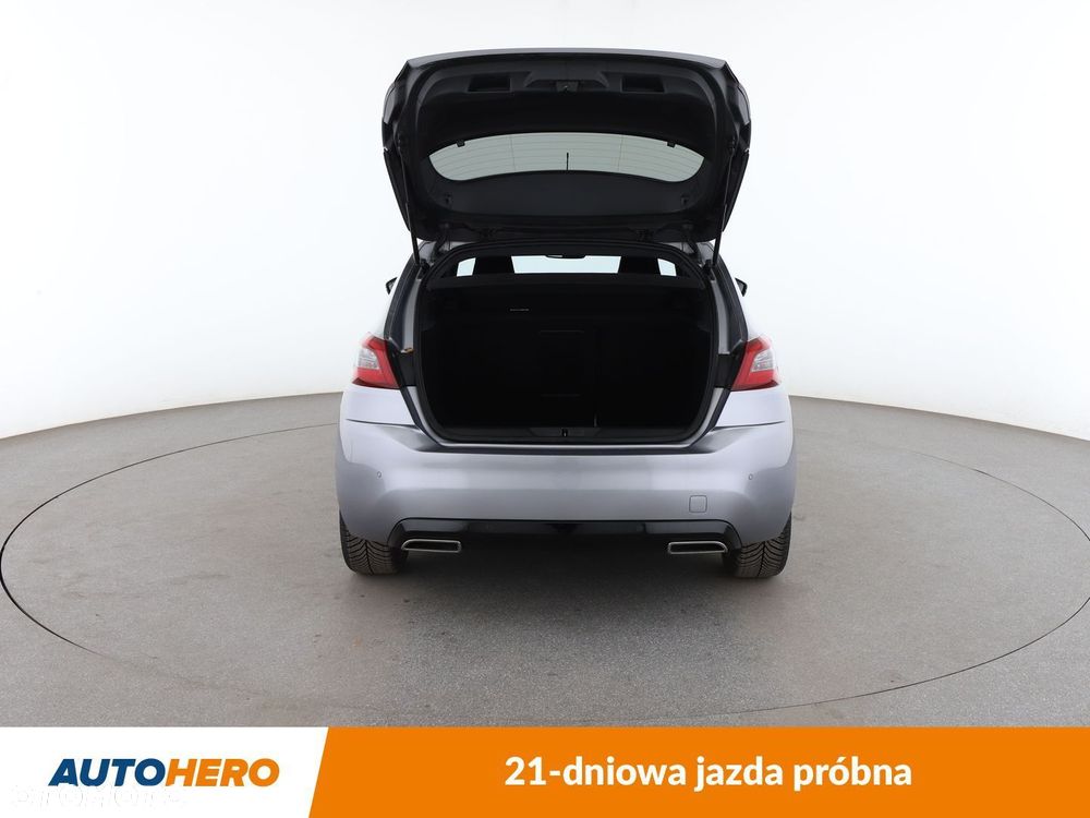 Peugeot 308 1.2 PureTech Allure S&S EAT8 - 17