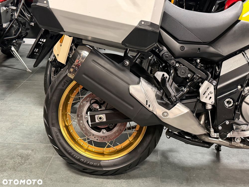 Suzuki V-STROM - 6