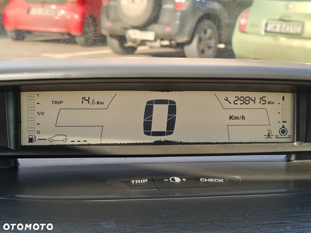 Citroën C4 1.6 16V Impress - 21