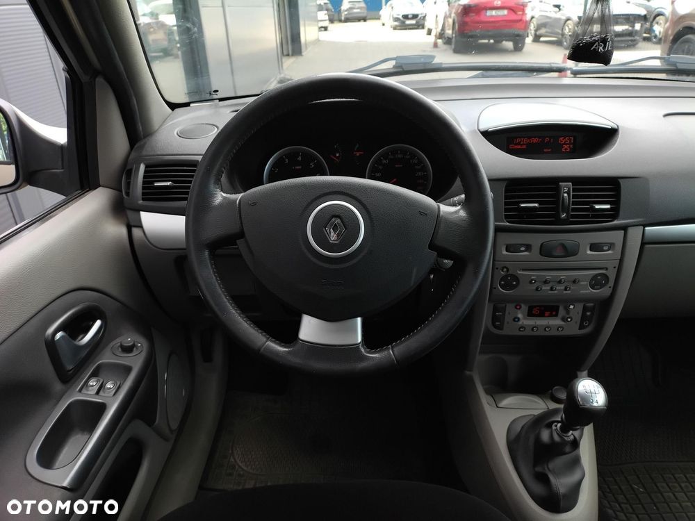 Renault Thalia 1.2 16V Alize - 24