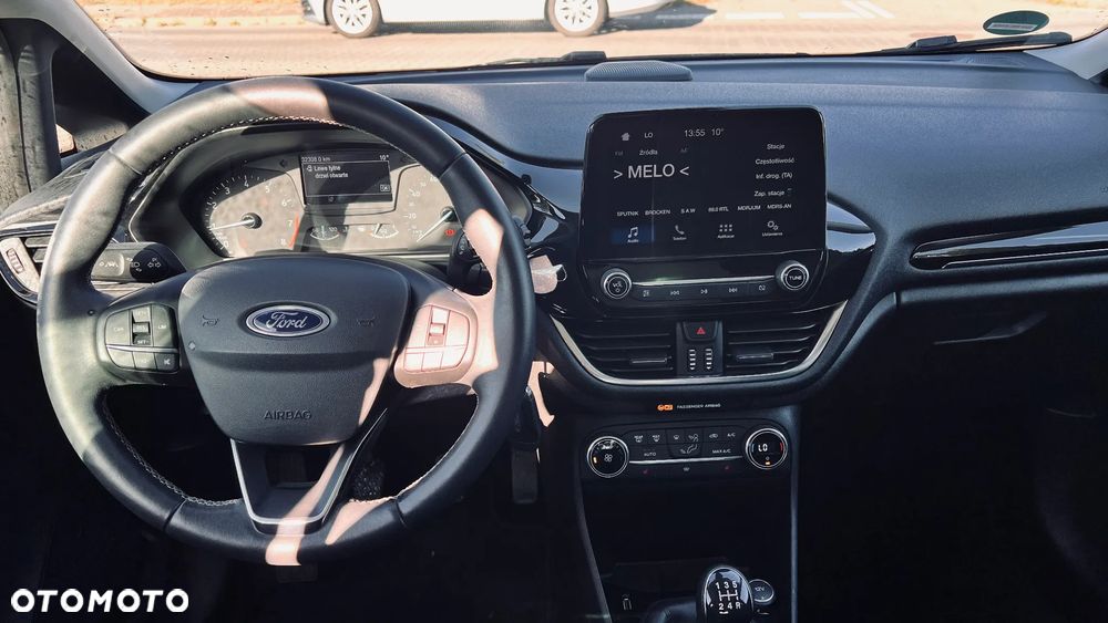 Ford Fiesta 1.1 S&S TITANIUM - 9