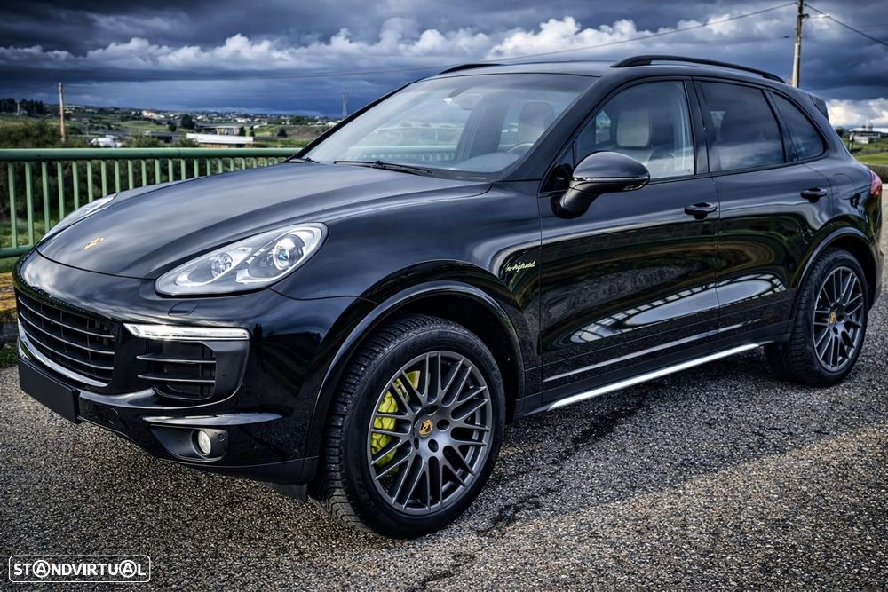 Porsche Cayenne S Tiptronic S - 2