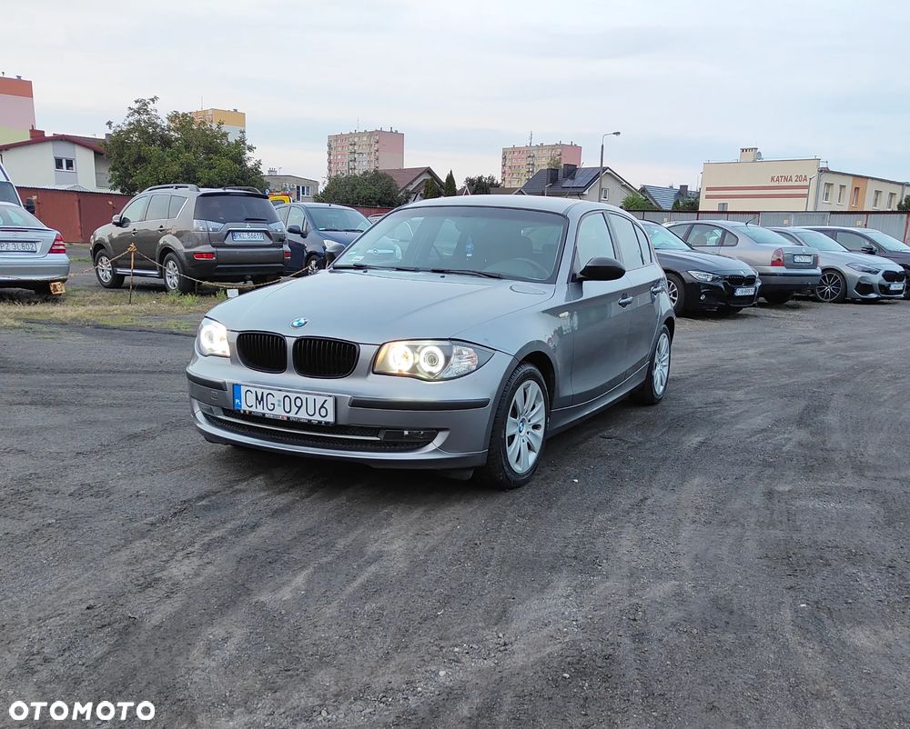 BMW Seria 1 116i - 1