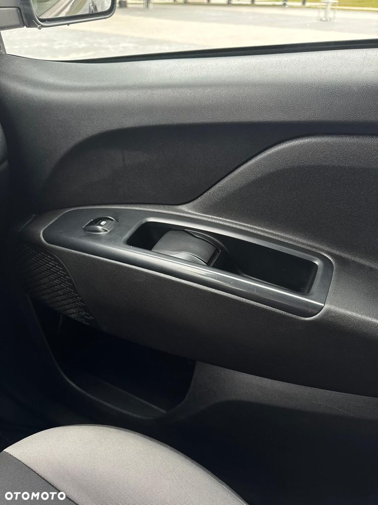 Fiat Doblo MAXI - 22